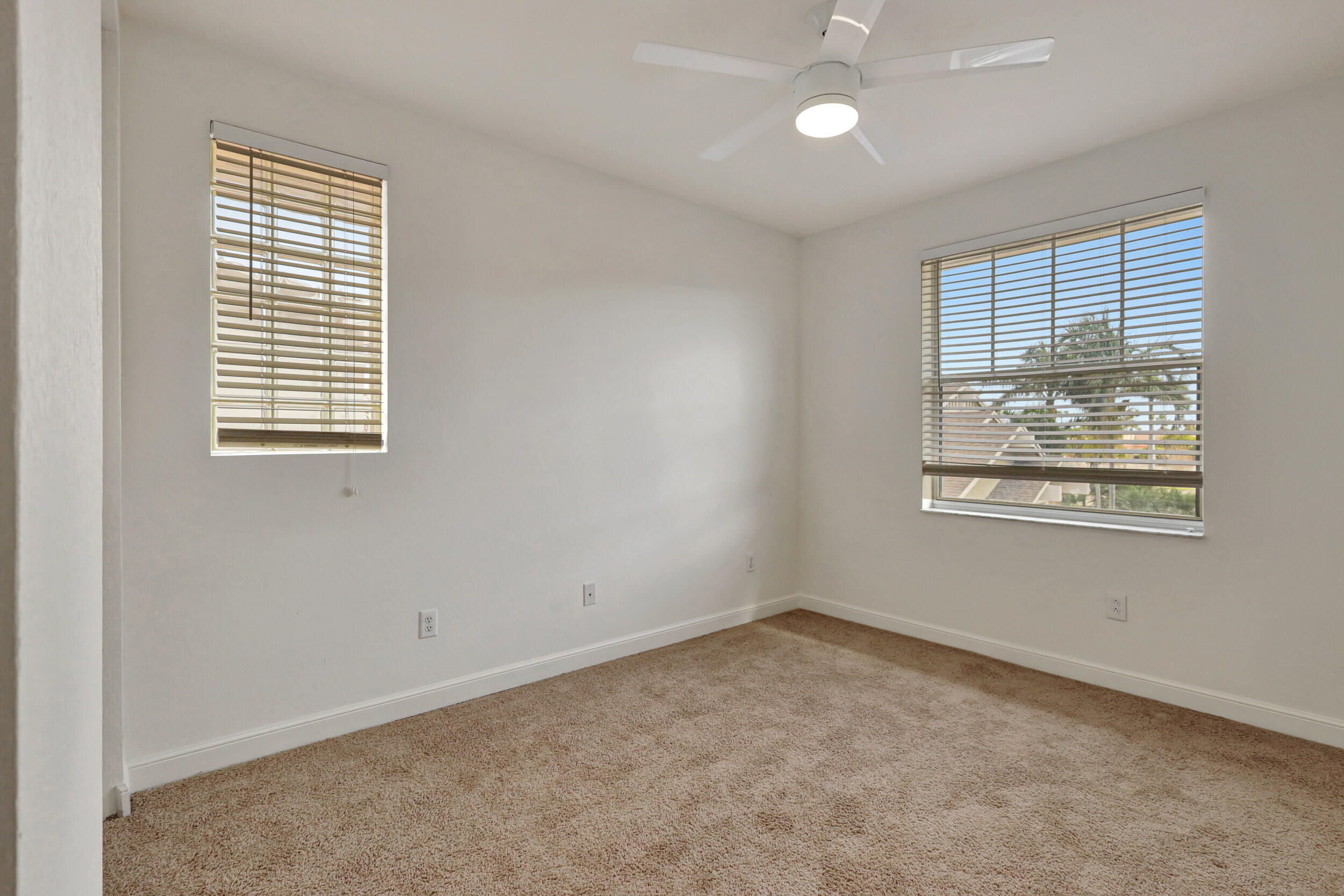833 Millbrae Court 1, West Palm Beach Unit: 1
