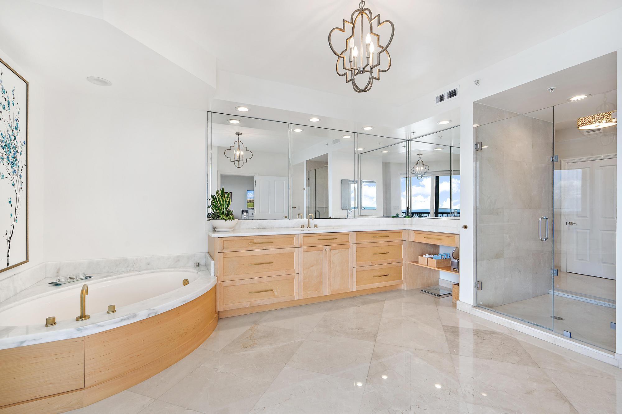 5150 N Ocean Drive 1201