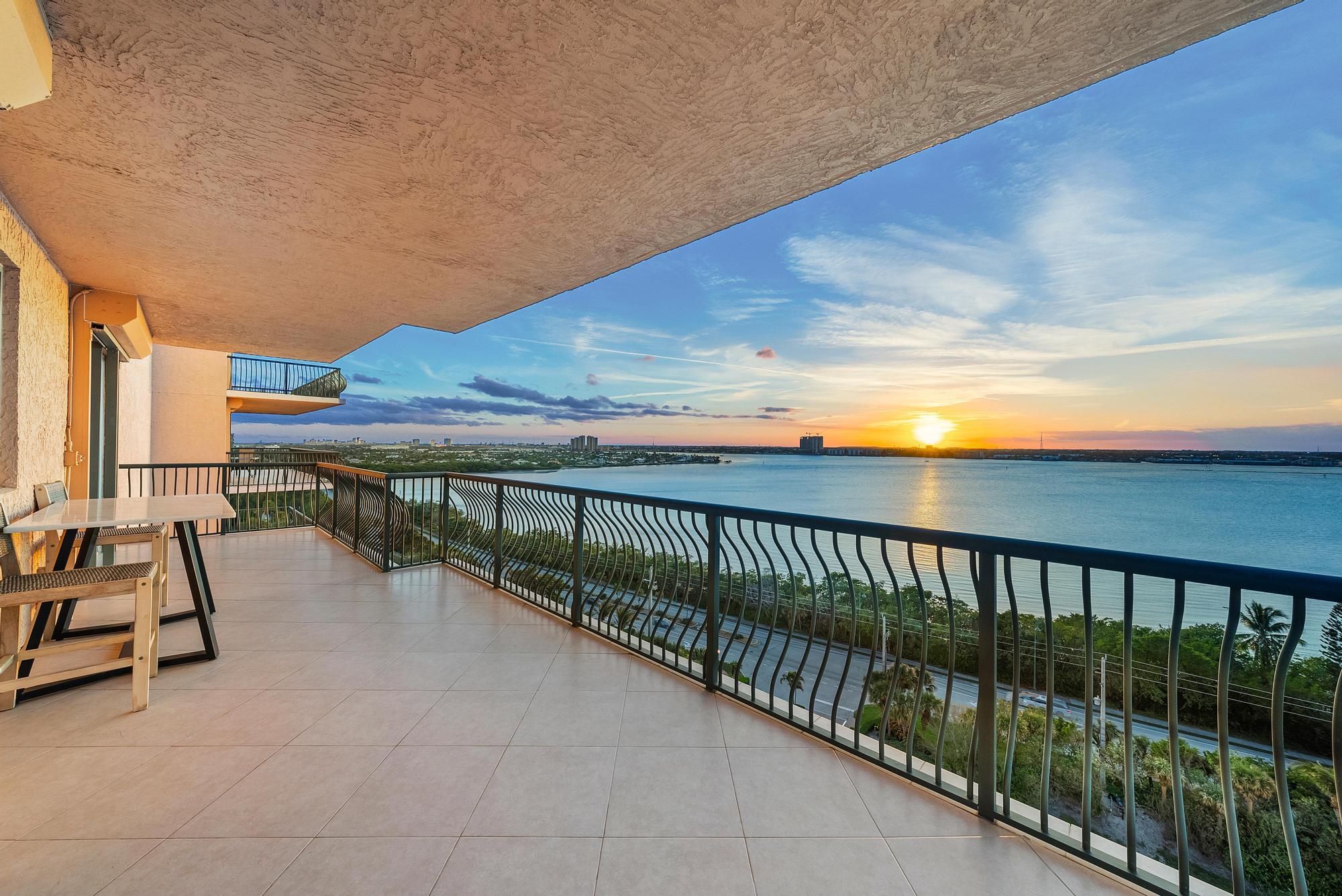 5150 N Ocean Drive 1201
