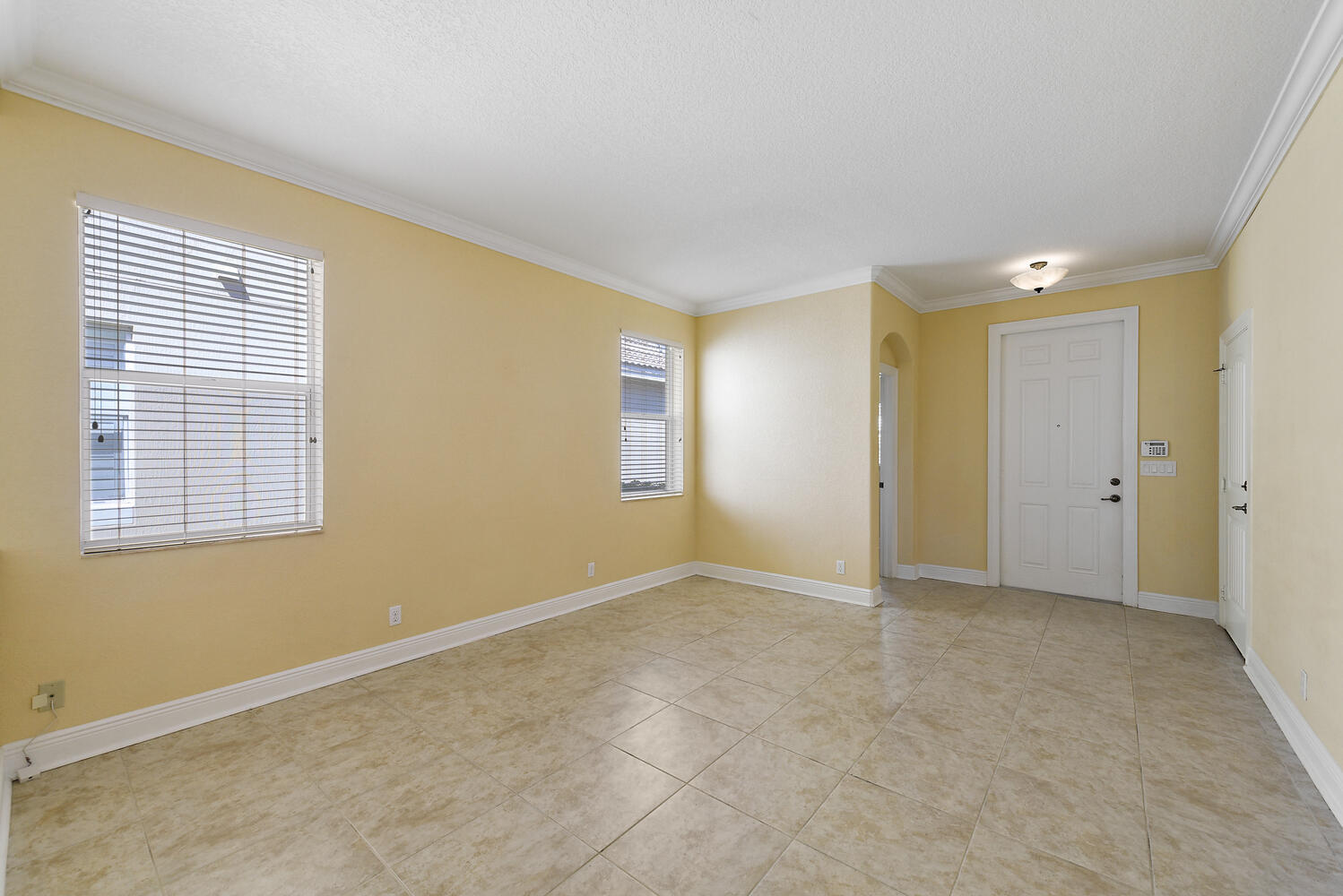 5968 SE Crooked Oak Avenue