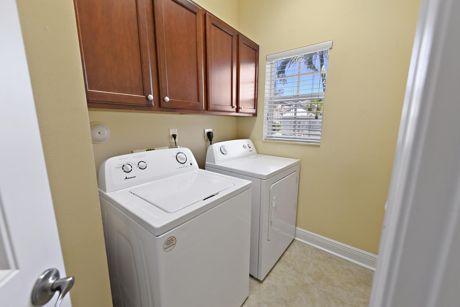 5968 SE Crooked Oak Avenue