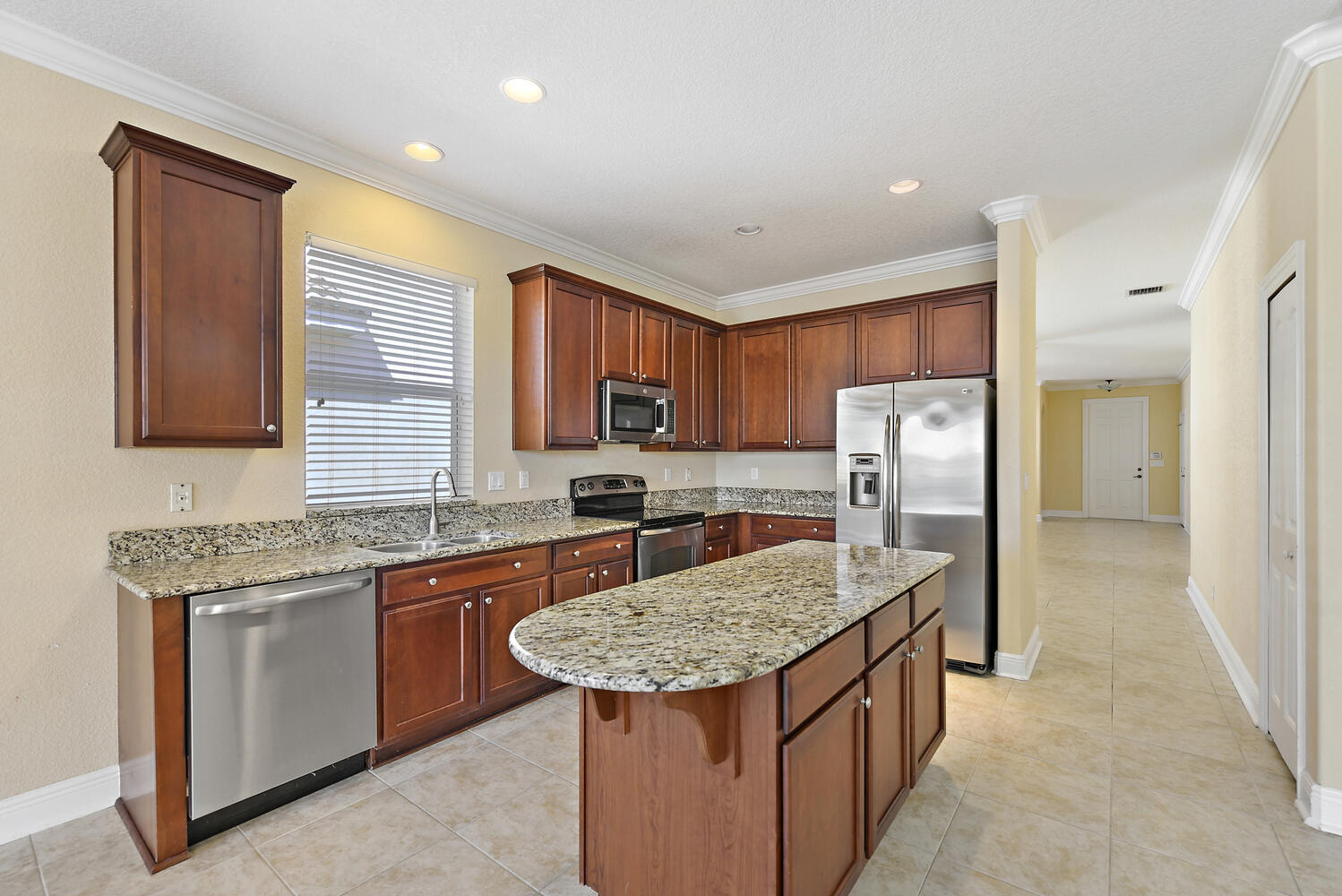 5968 SE Crooked Oak Avenue