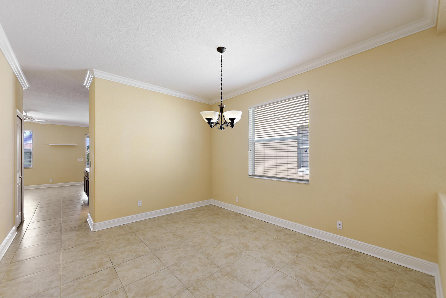 5968 SE Crooked Oak Avenue