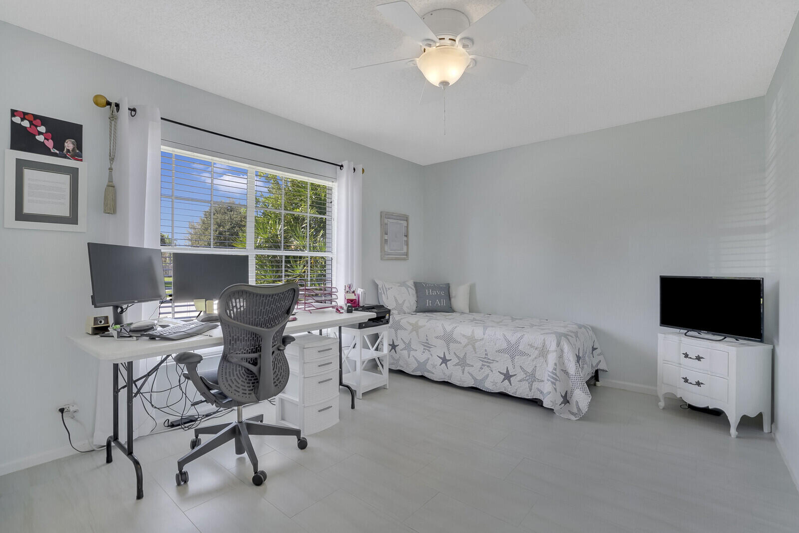 5617 Descartes Circle