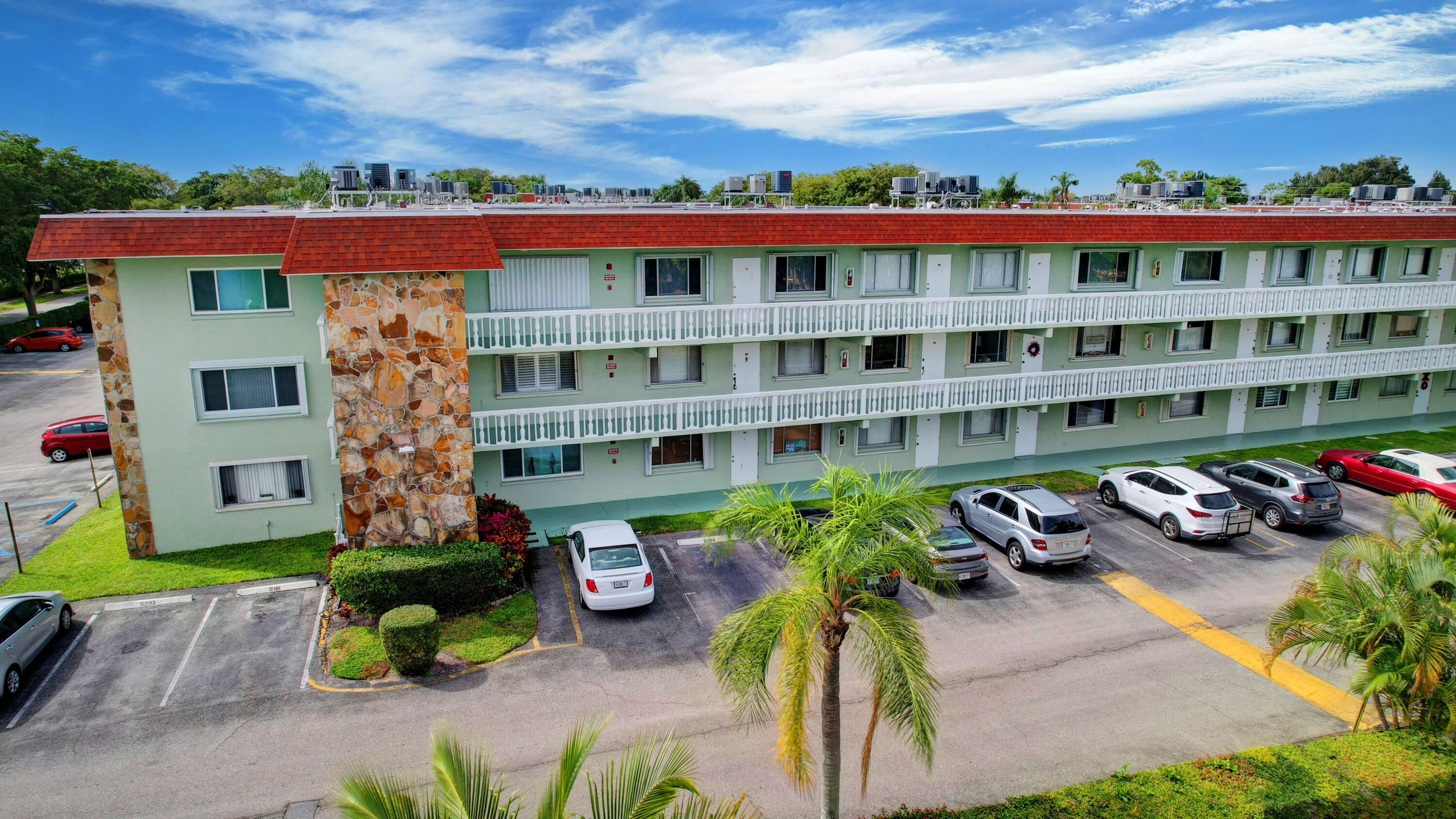 3200 Springdale Boulevard 204