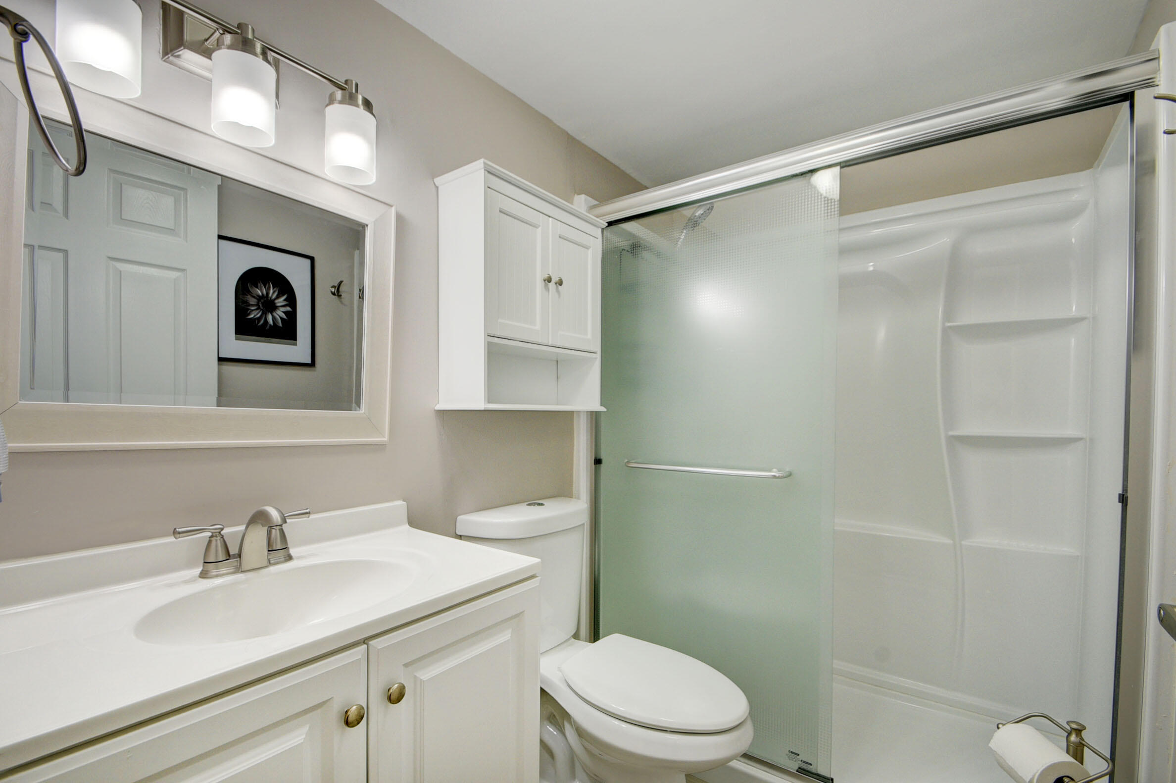 3200 Springdale Boulevard 204