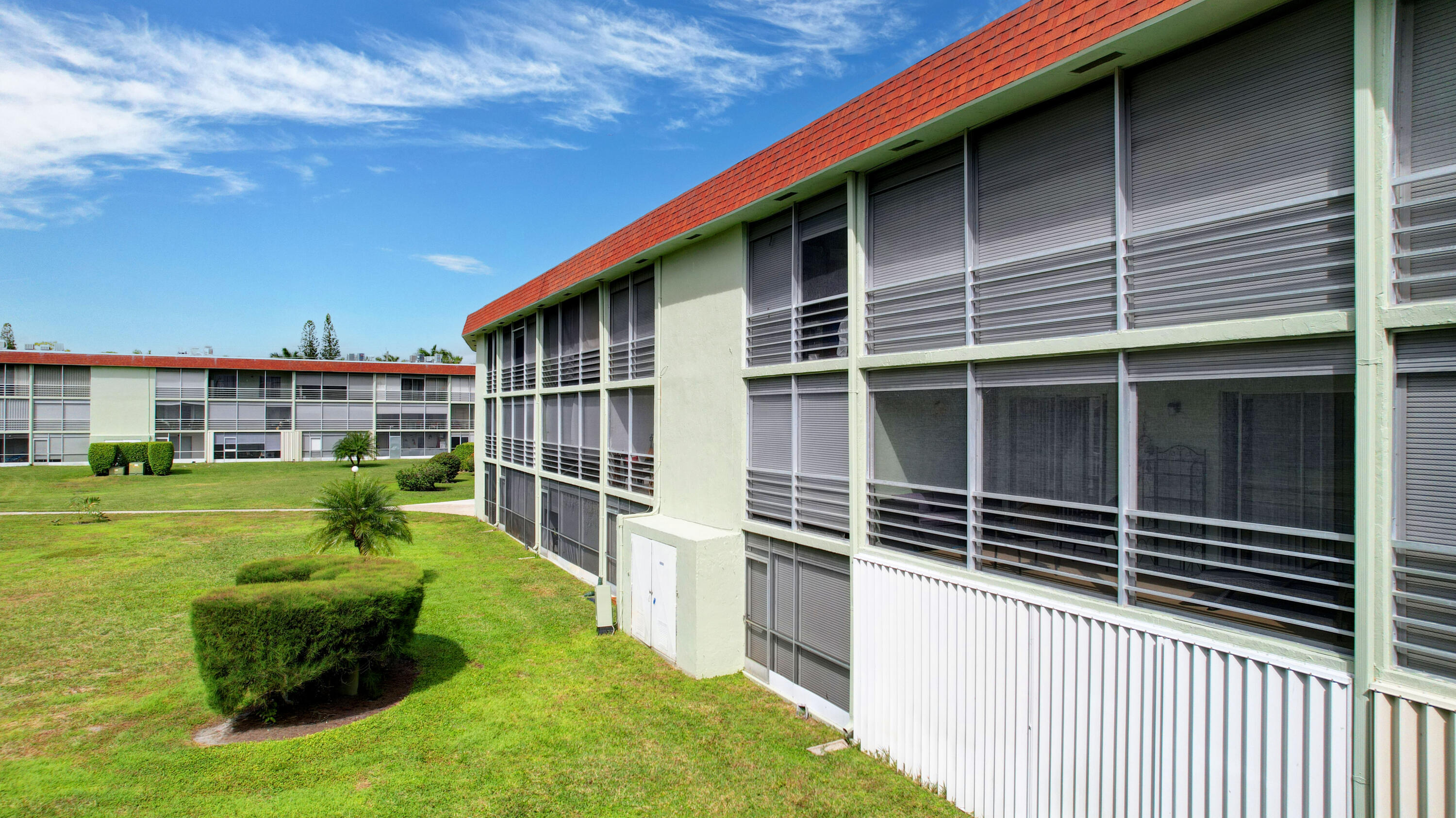 3200 Springdale Boulevard 204