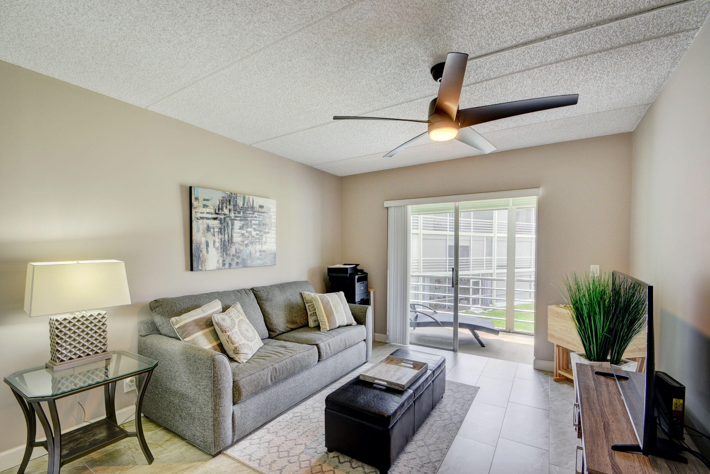 3200 Springdale Boulevard 204