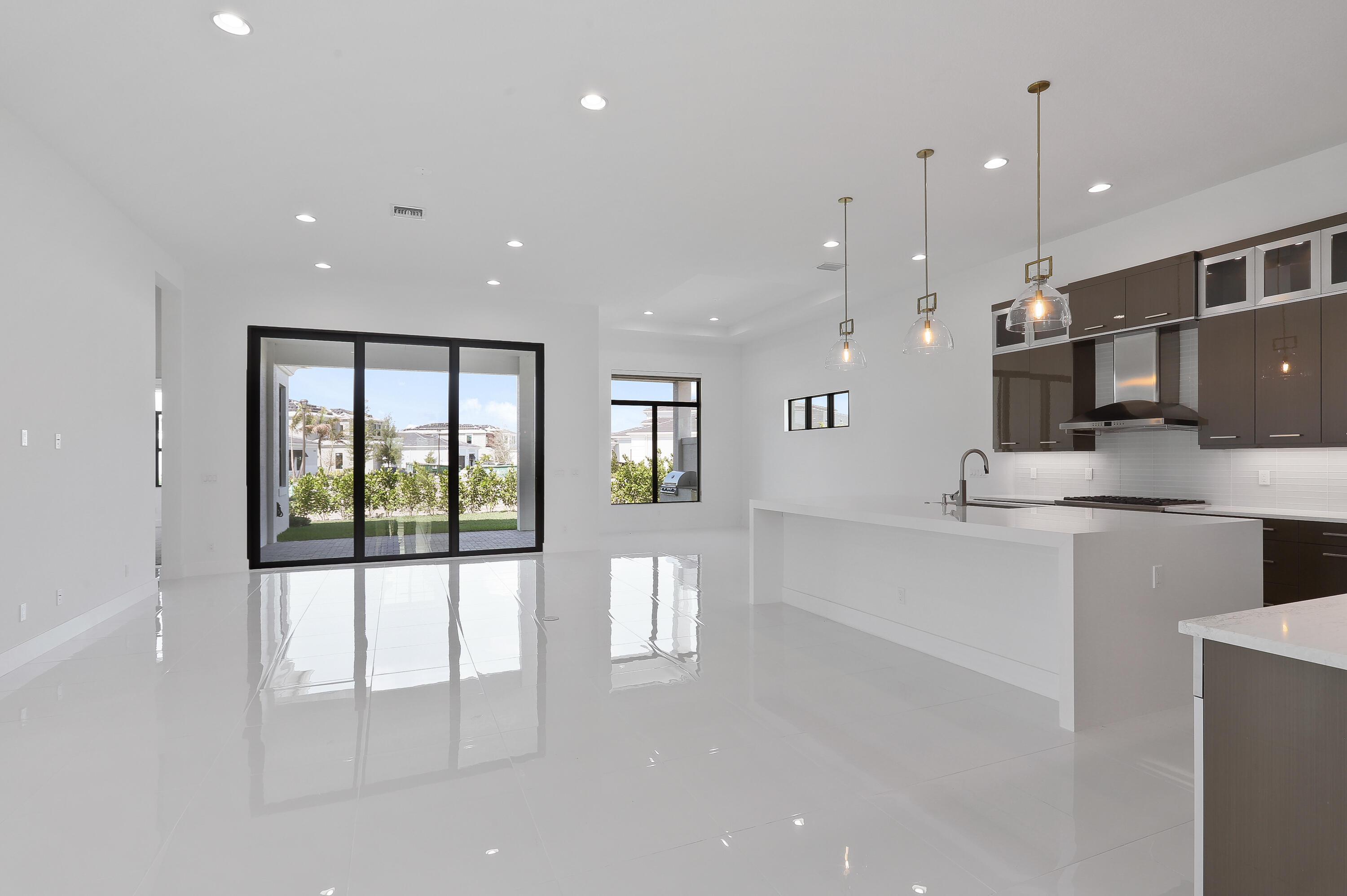13143 Artisan Circle