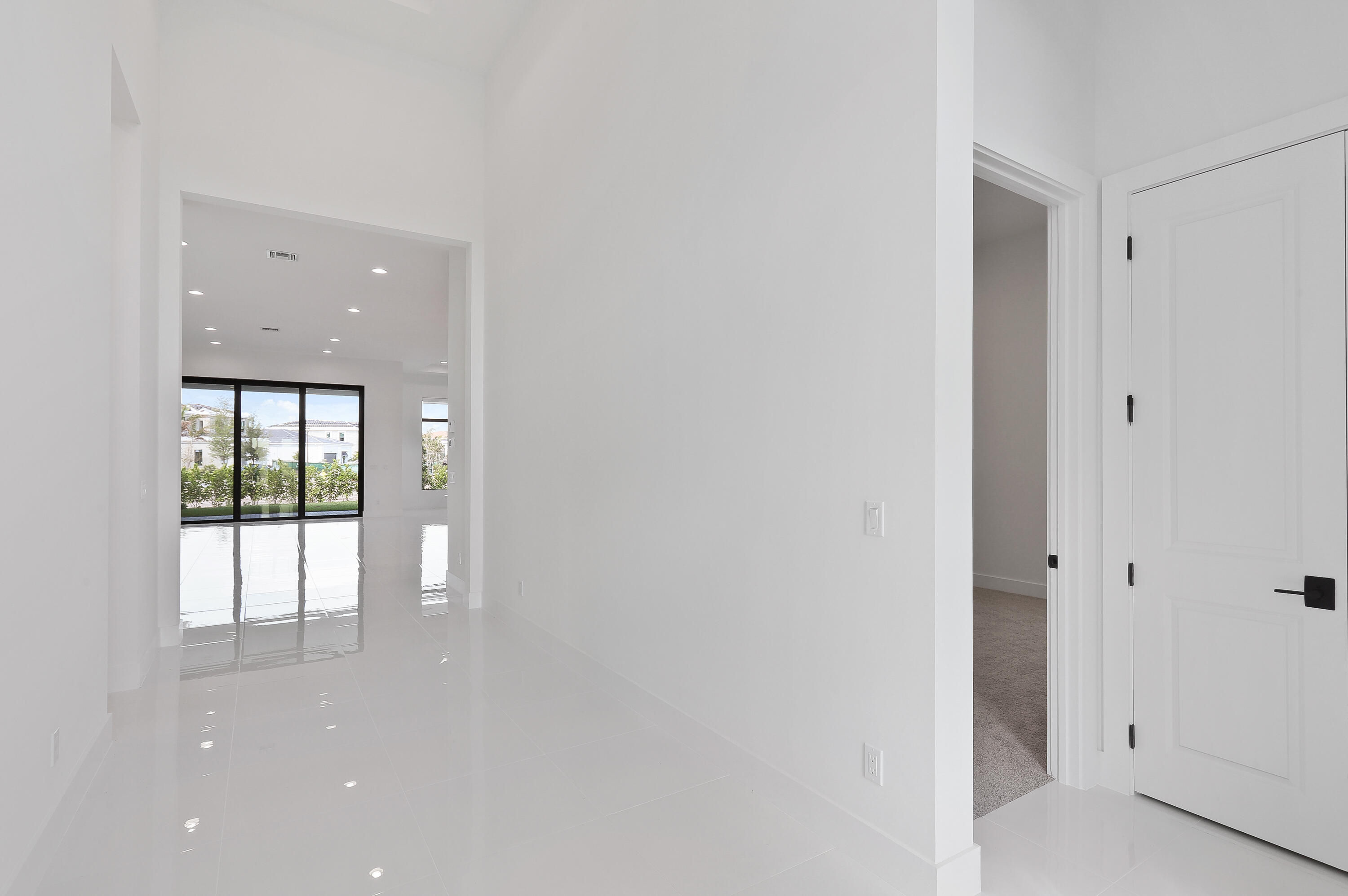 13143 Artisan Circle