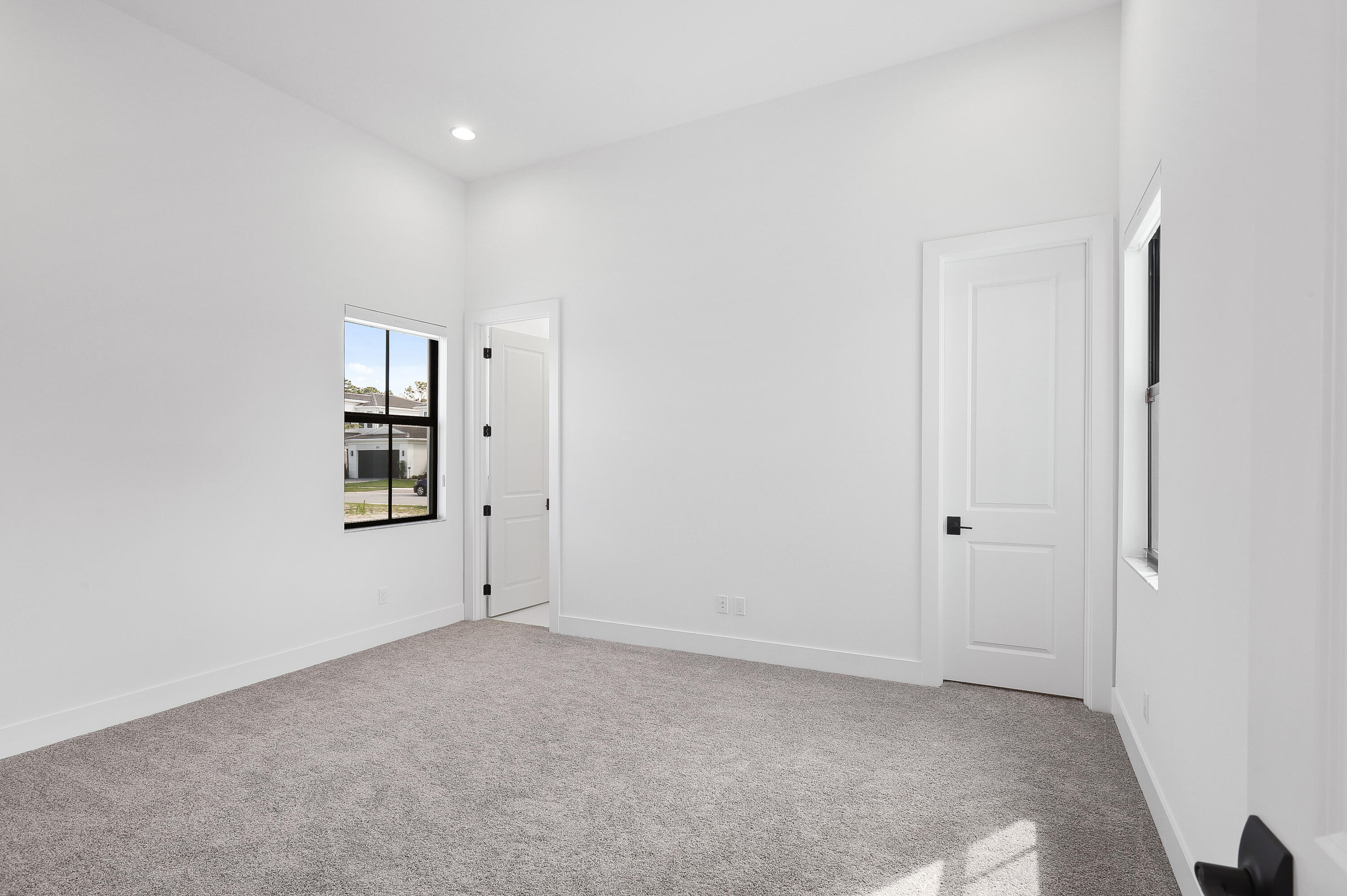 13143 Artisan Circle
