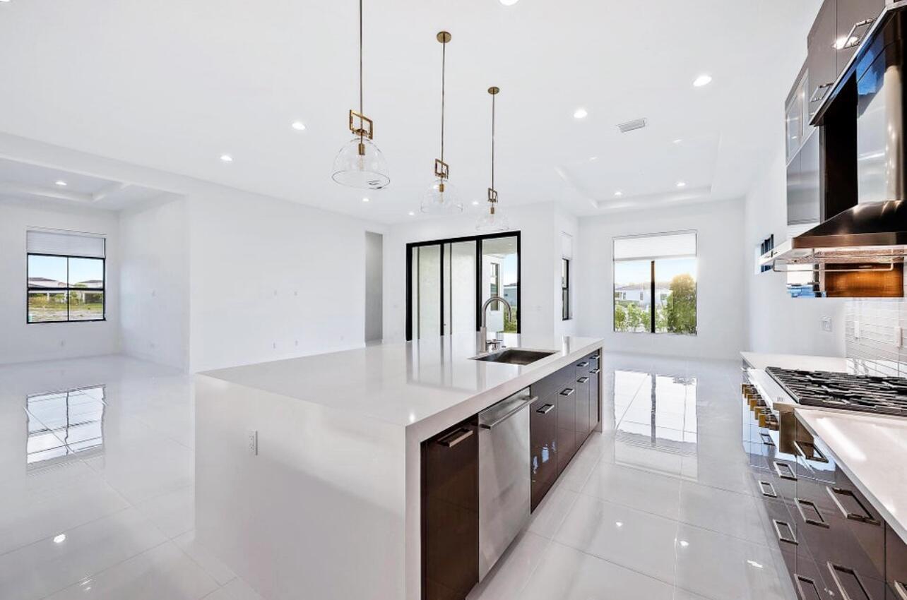 13143 Artisan Circle