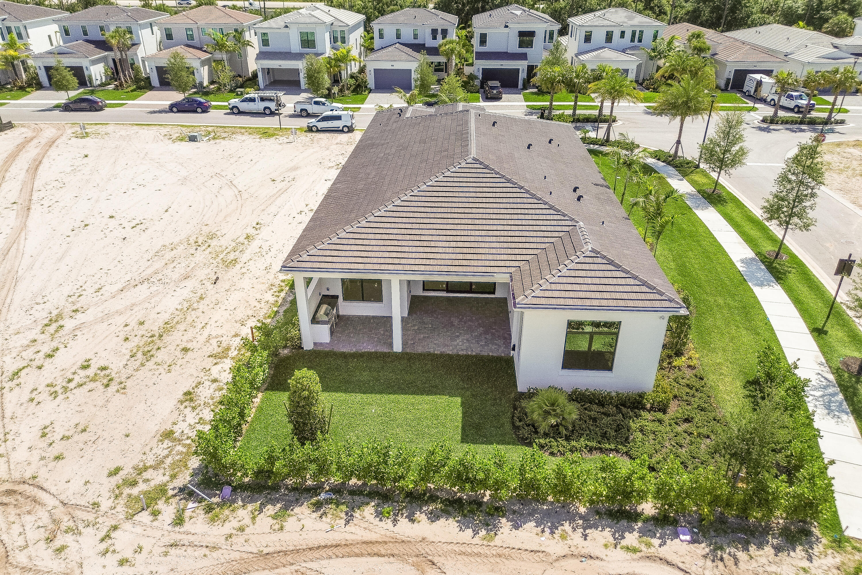 13143 Artisan Circle