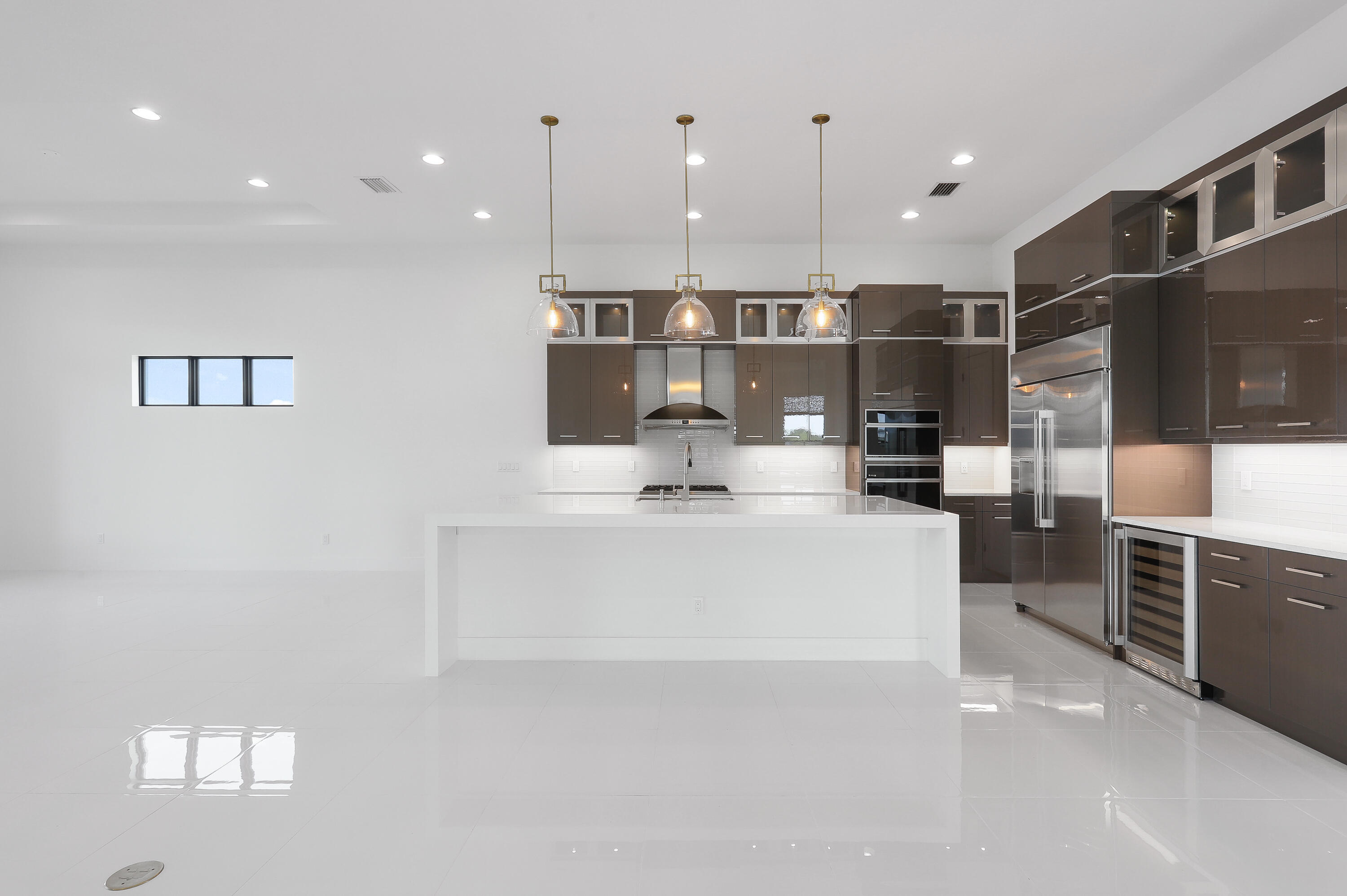 13143 Artisan Circle