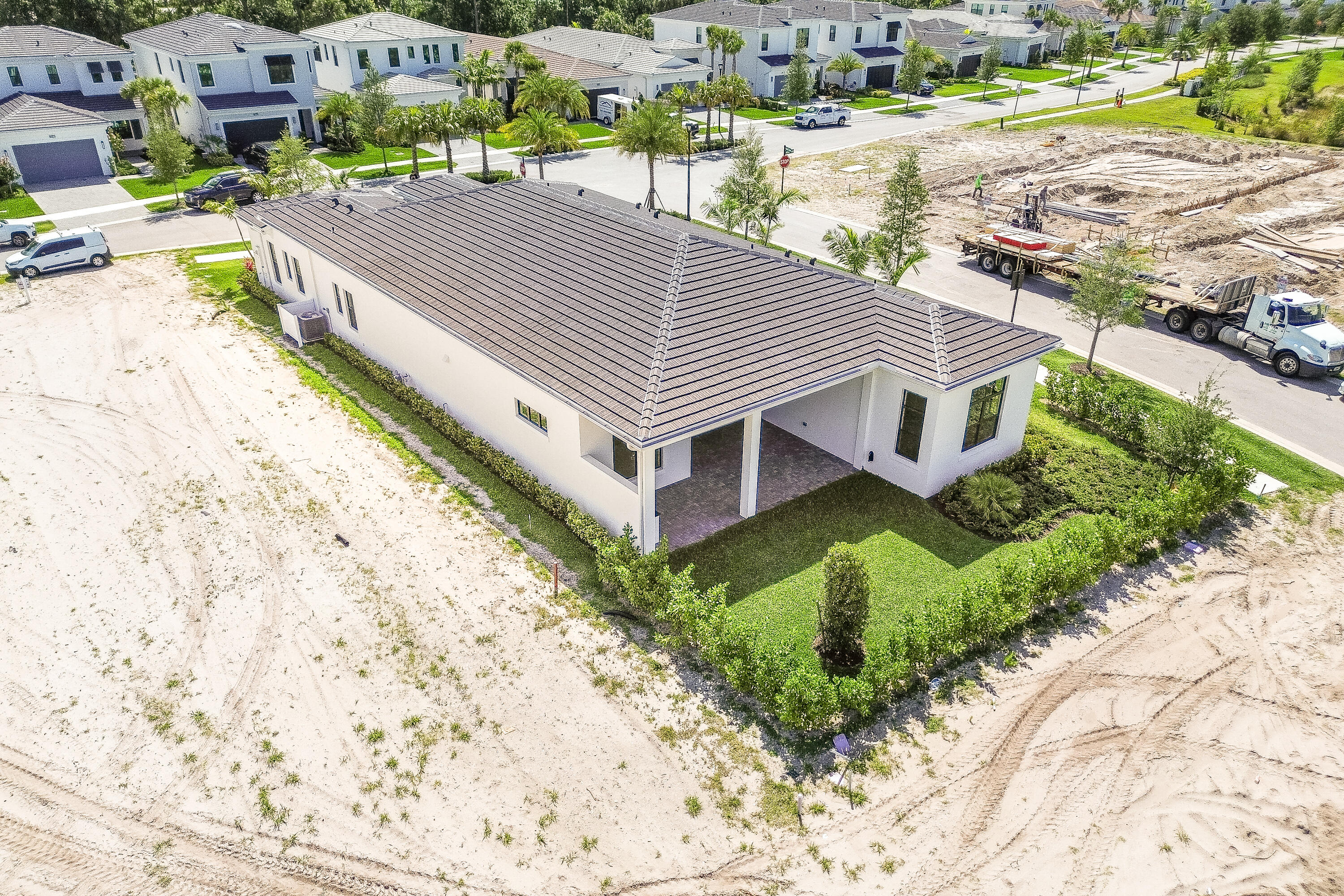 13143 Artisan Circle