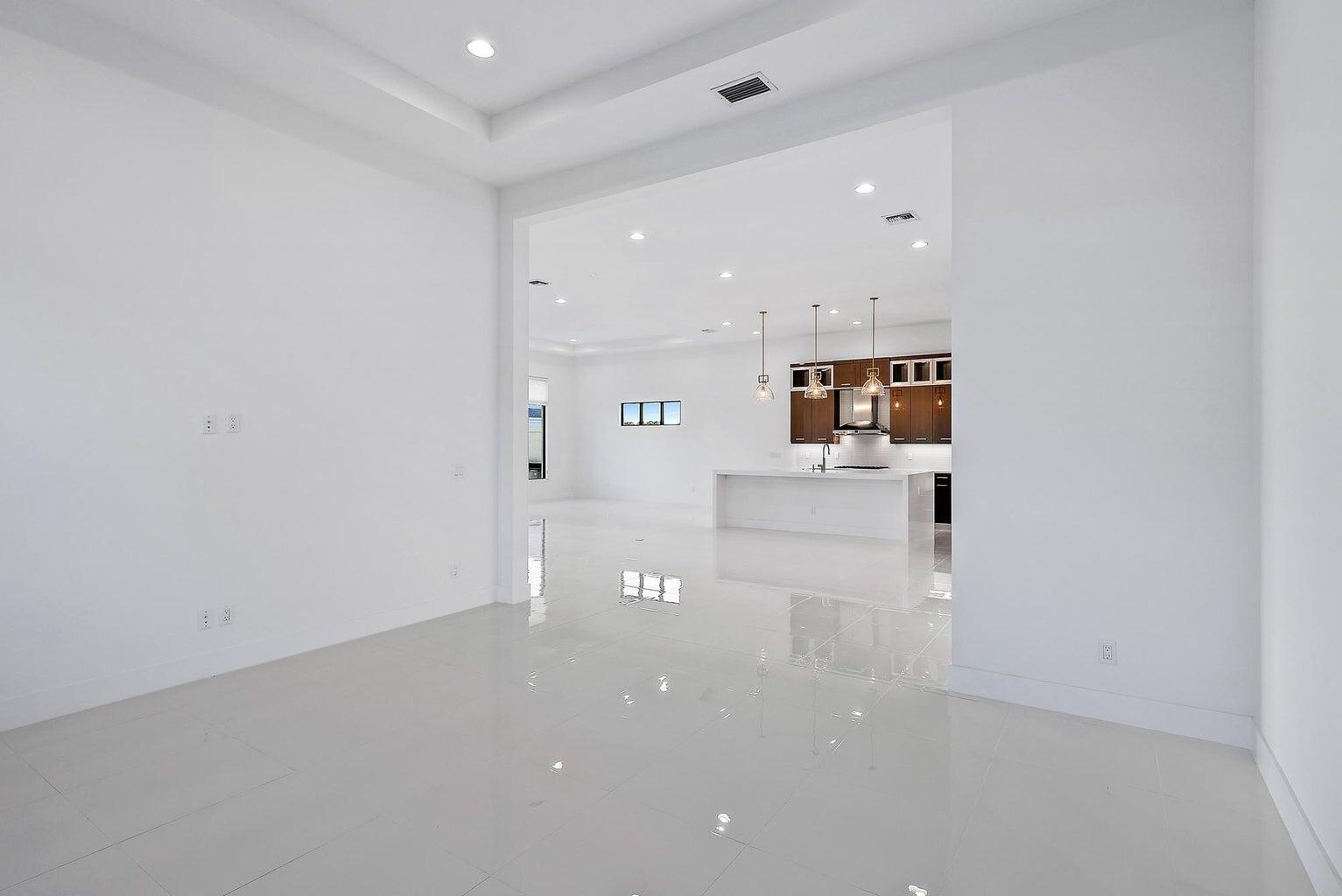 13143 Artisan Circle