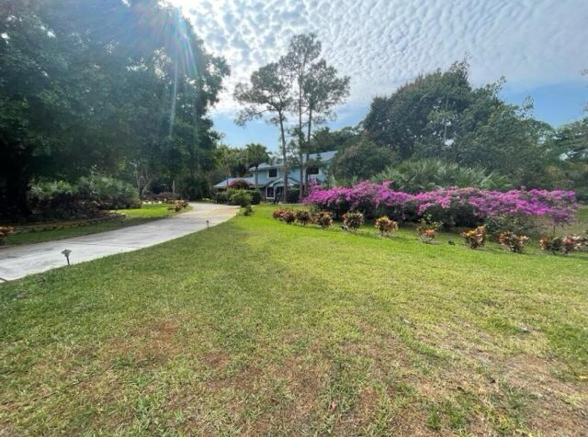 12288 165th Road N