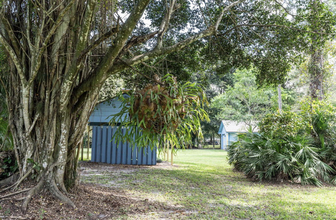 12288 165th Road N