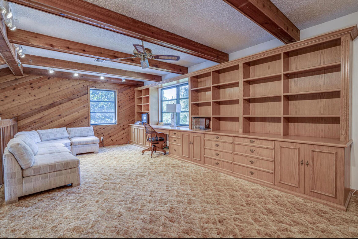 12288 165th Road N