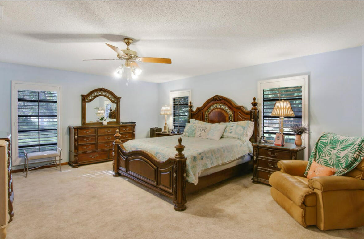 12288 165th Road N
