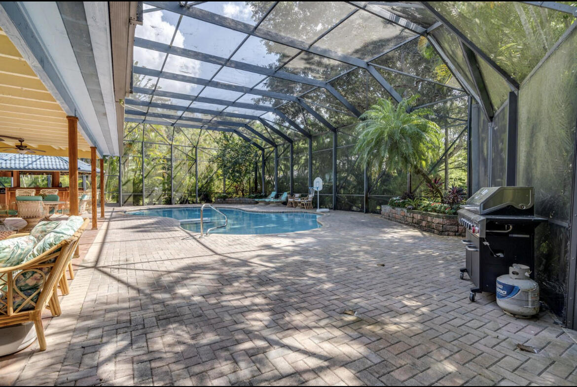 12288 165th Road N