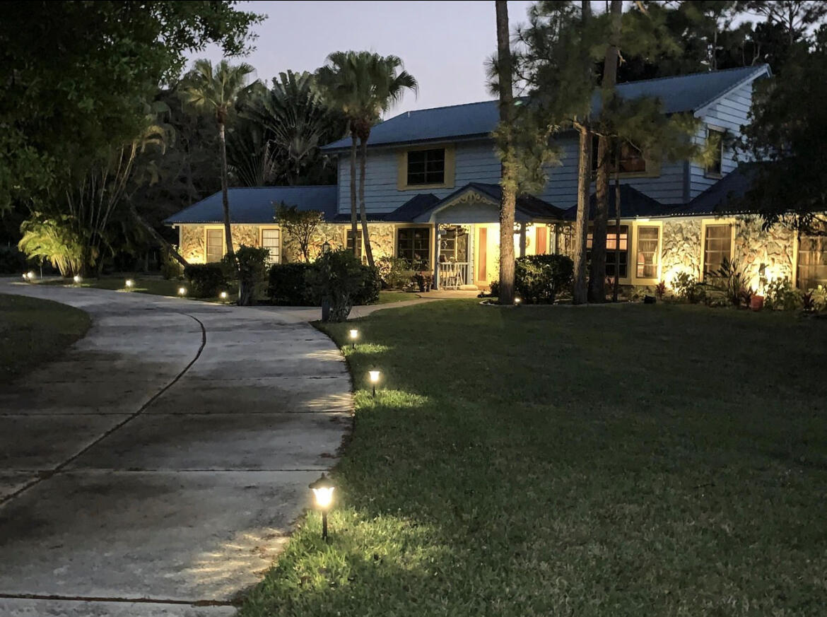 12288 165th Road N