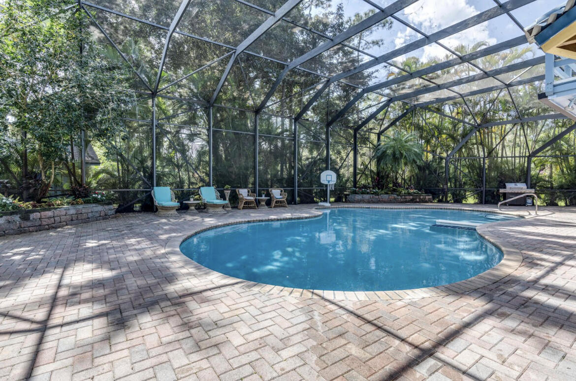 12288 165th Road N