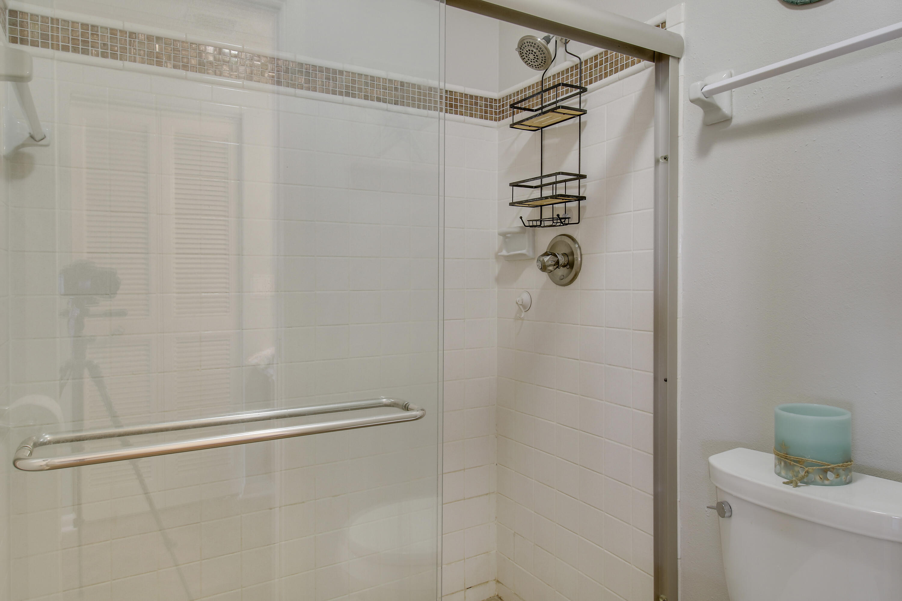 128 Sherwood Circle 13d