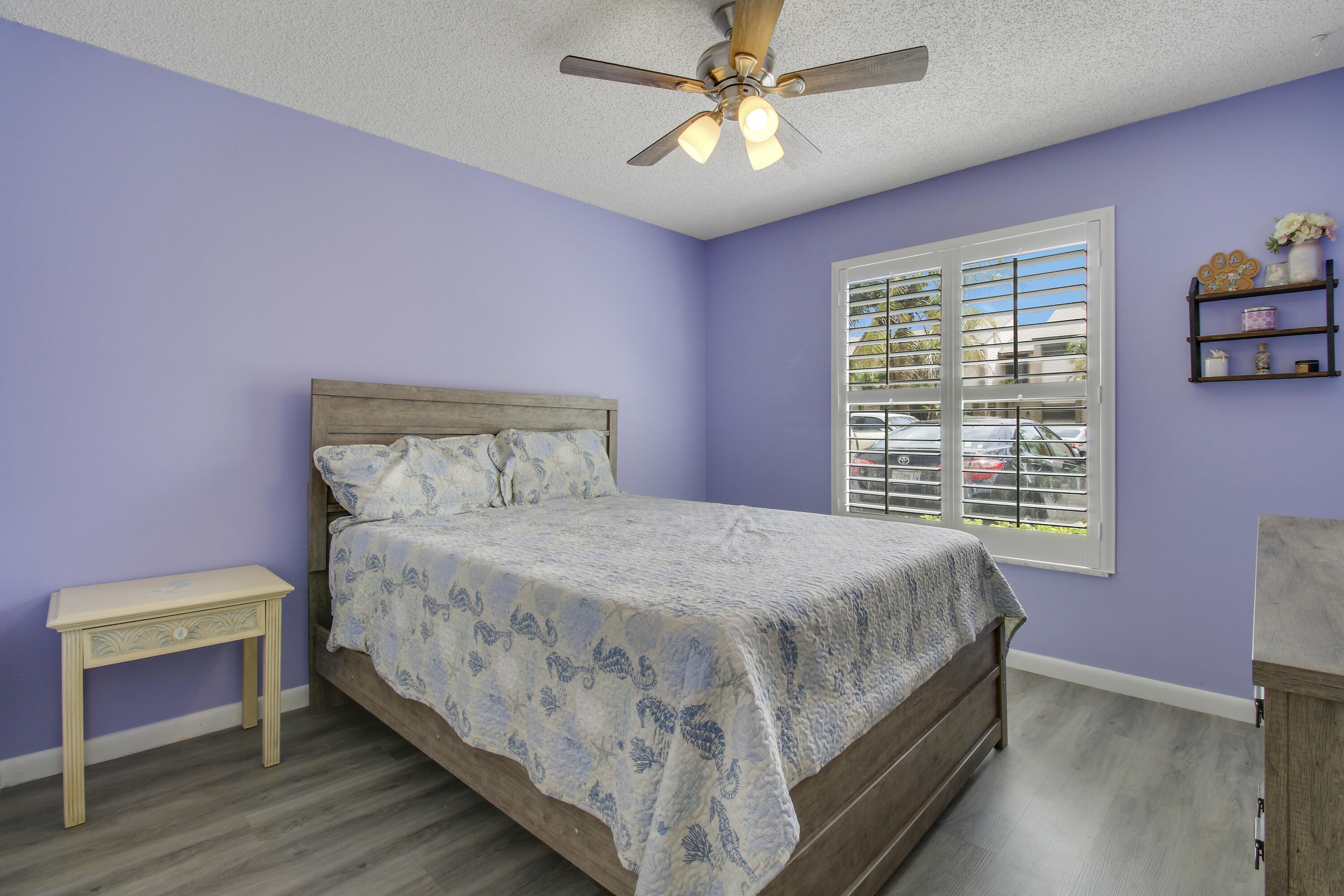 128 Sherwood Circle 13d