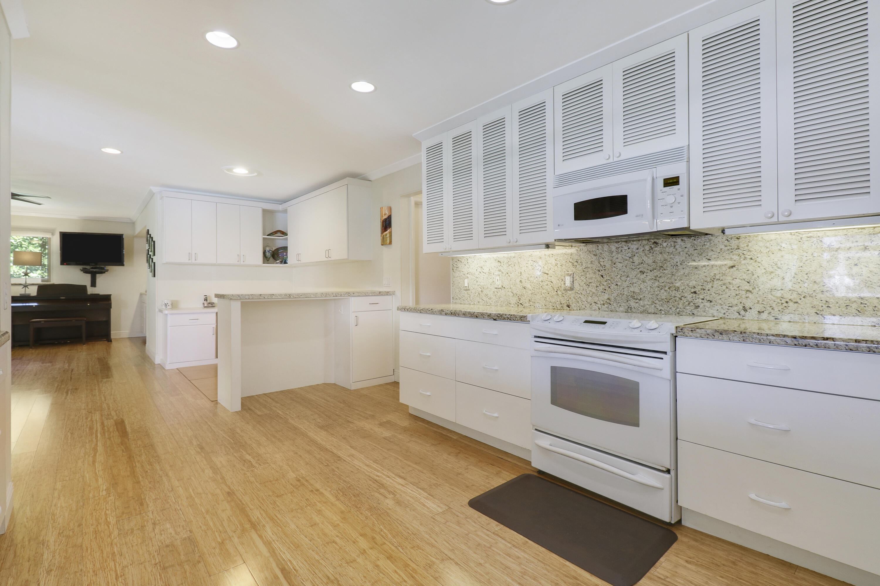 147 Gulfstream Drive