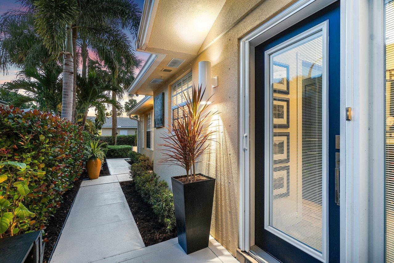 8286 Old Forest Road, Palm Beach Gardens