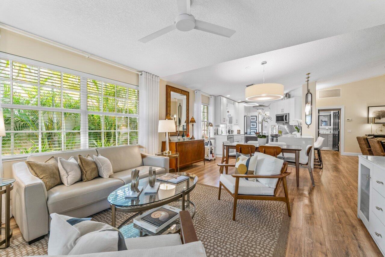 8286 Old Forest Road, Palm Beach Gardens