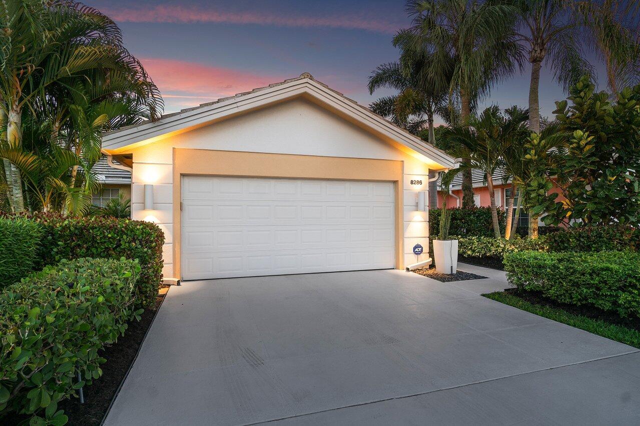 8286 Old Forest Road, Palm Beach Gardens