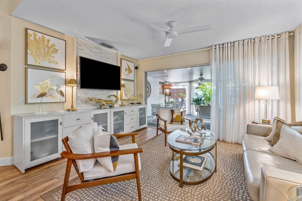 8286 Old Forest Road, Palm Beach Gardens
