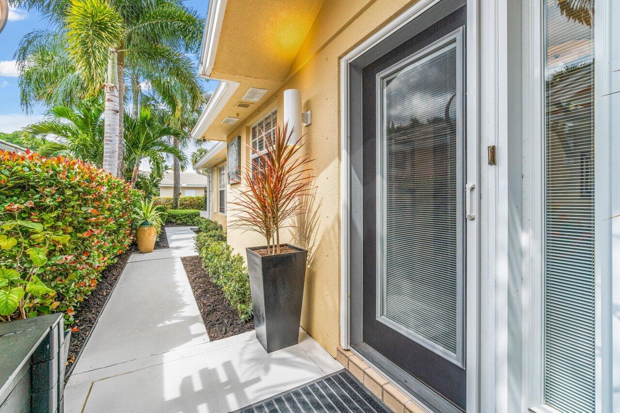 8286 Old Forest Road, Palm Beach Gardens