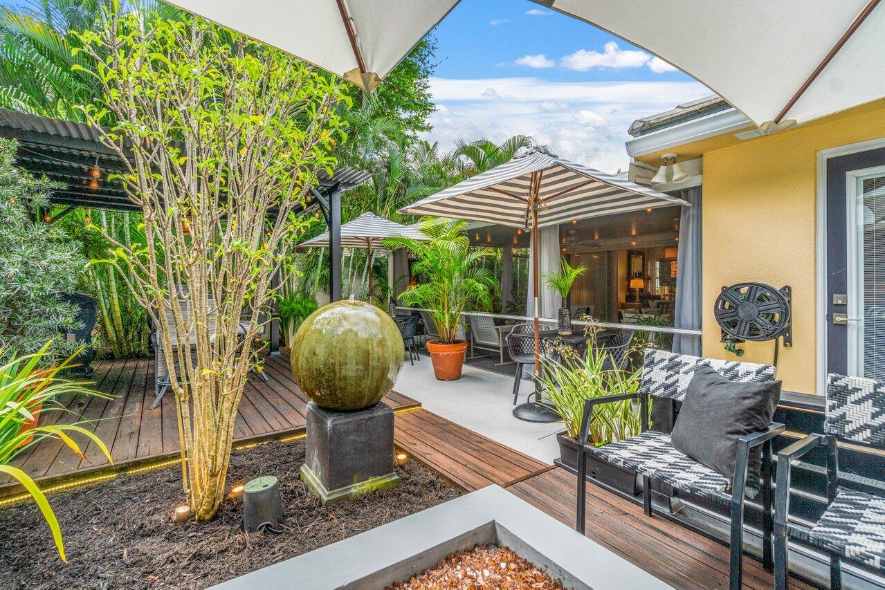 8286 Old Forest Road, Palm Beach Gardens
