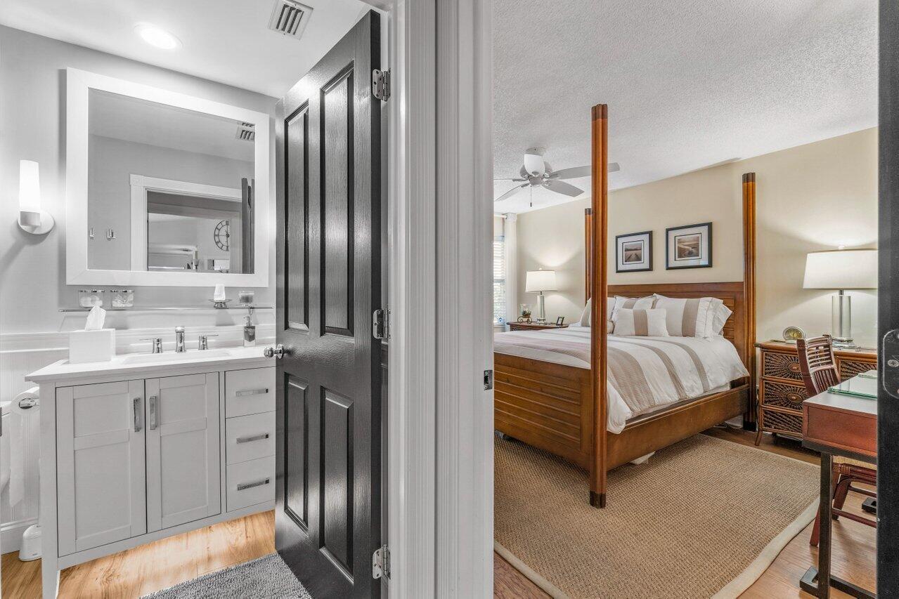 8286 Old Forest Road, Palm Beach Gardens