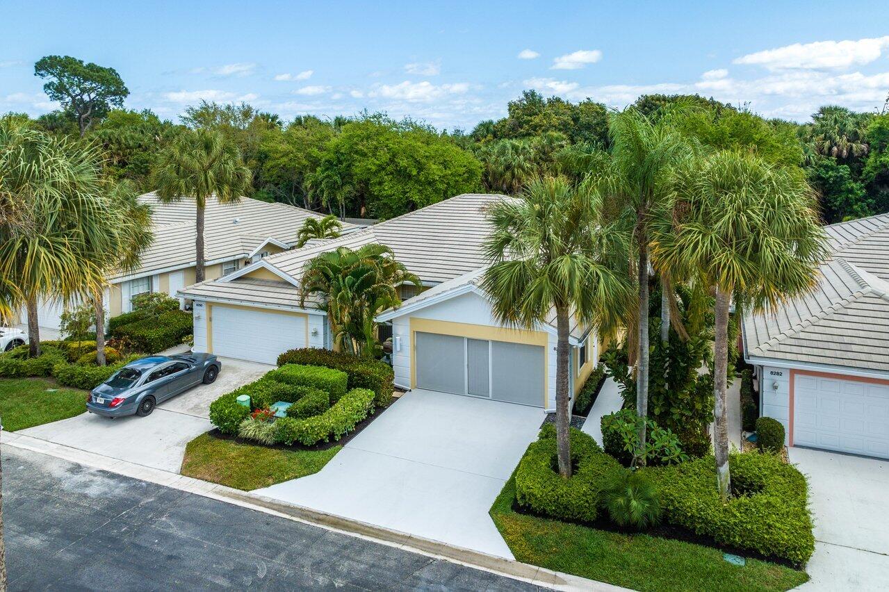8286 Old Forest Road, Palm Beach Gardens