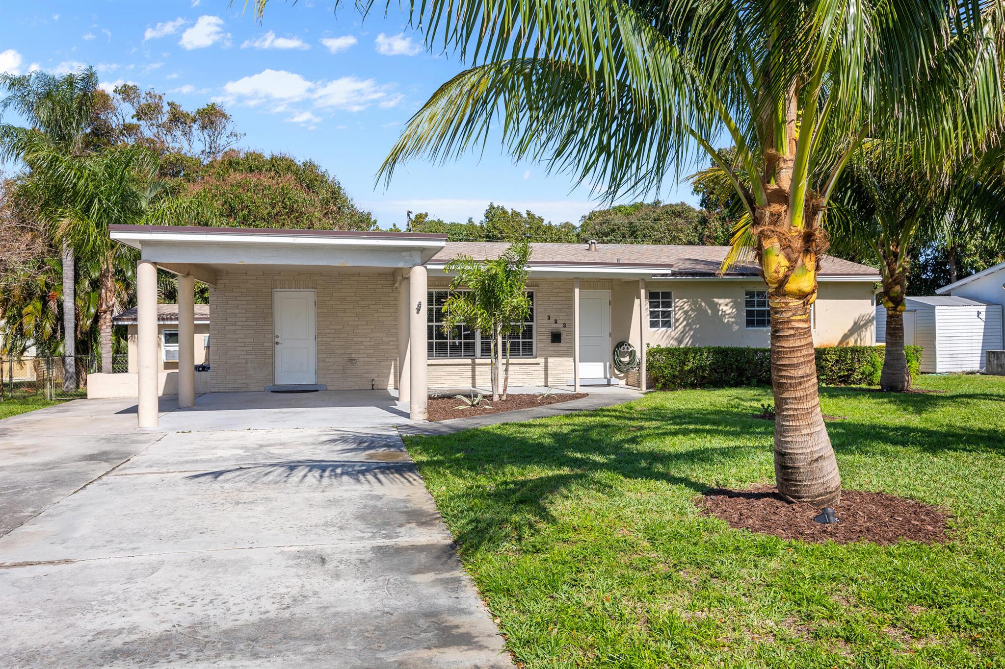 323 Flagler Boulevard