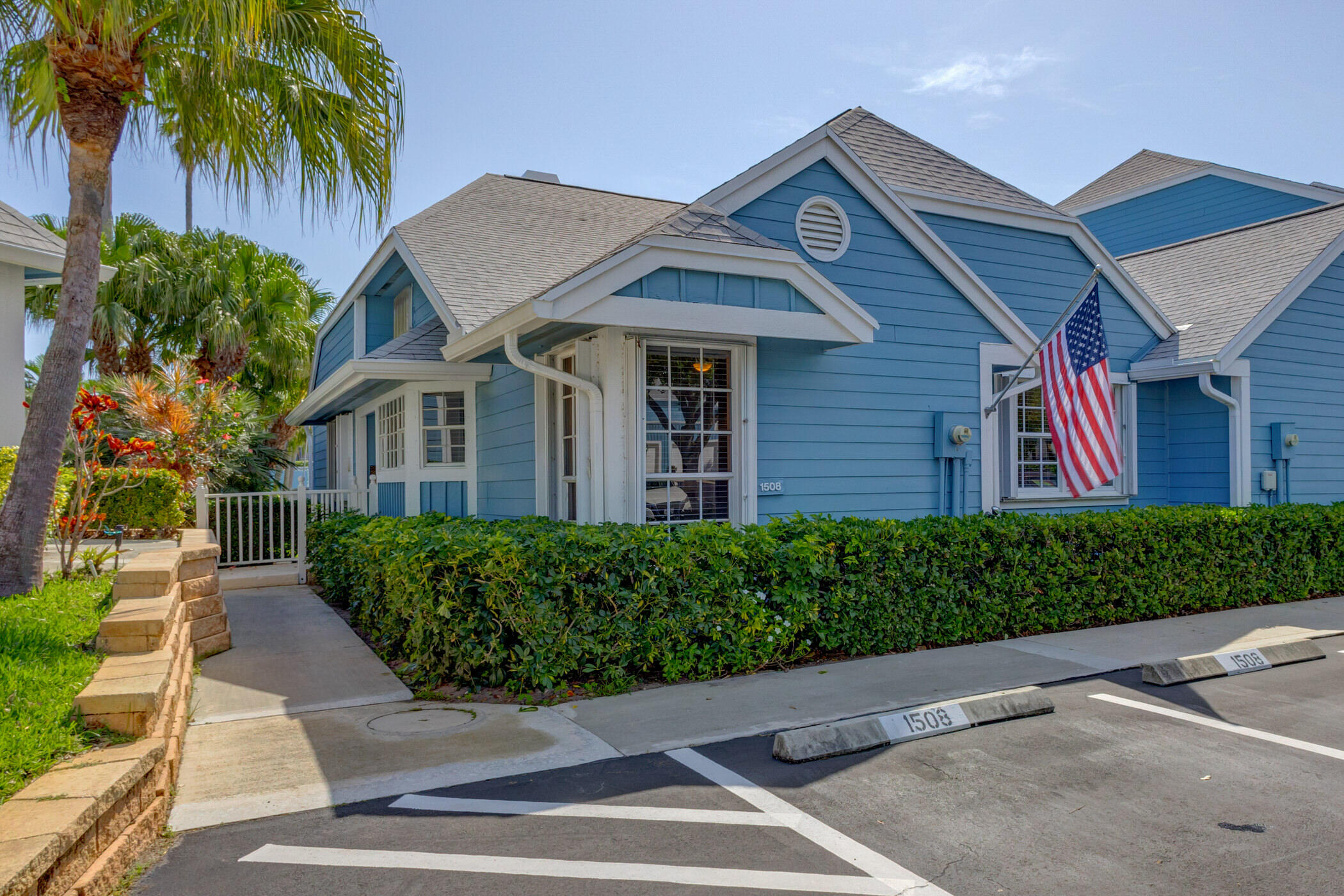 1508 Ocean Dunes Circle