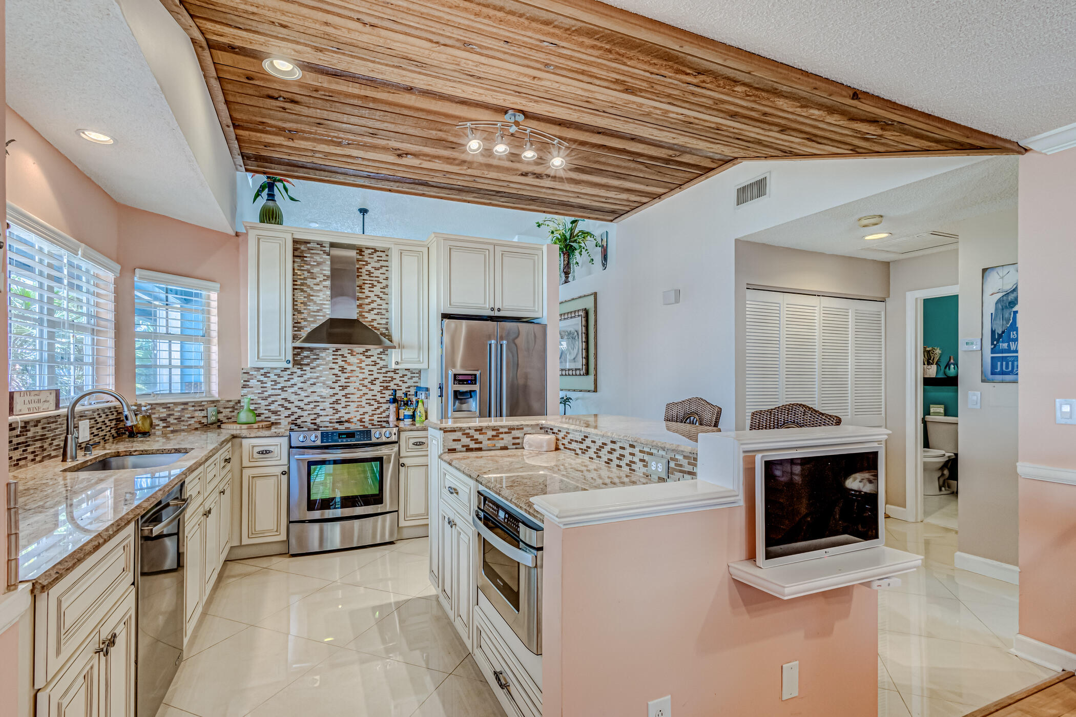 1508 Ocean Dunes Circle