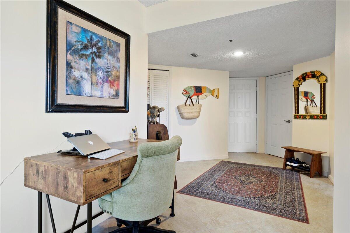 700 Uno Lago Drive 305
