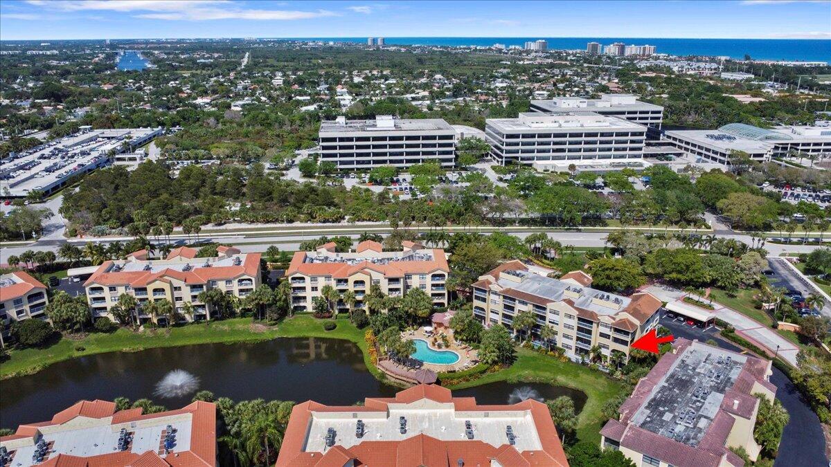 700 Uno Lago Drive 305