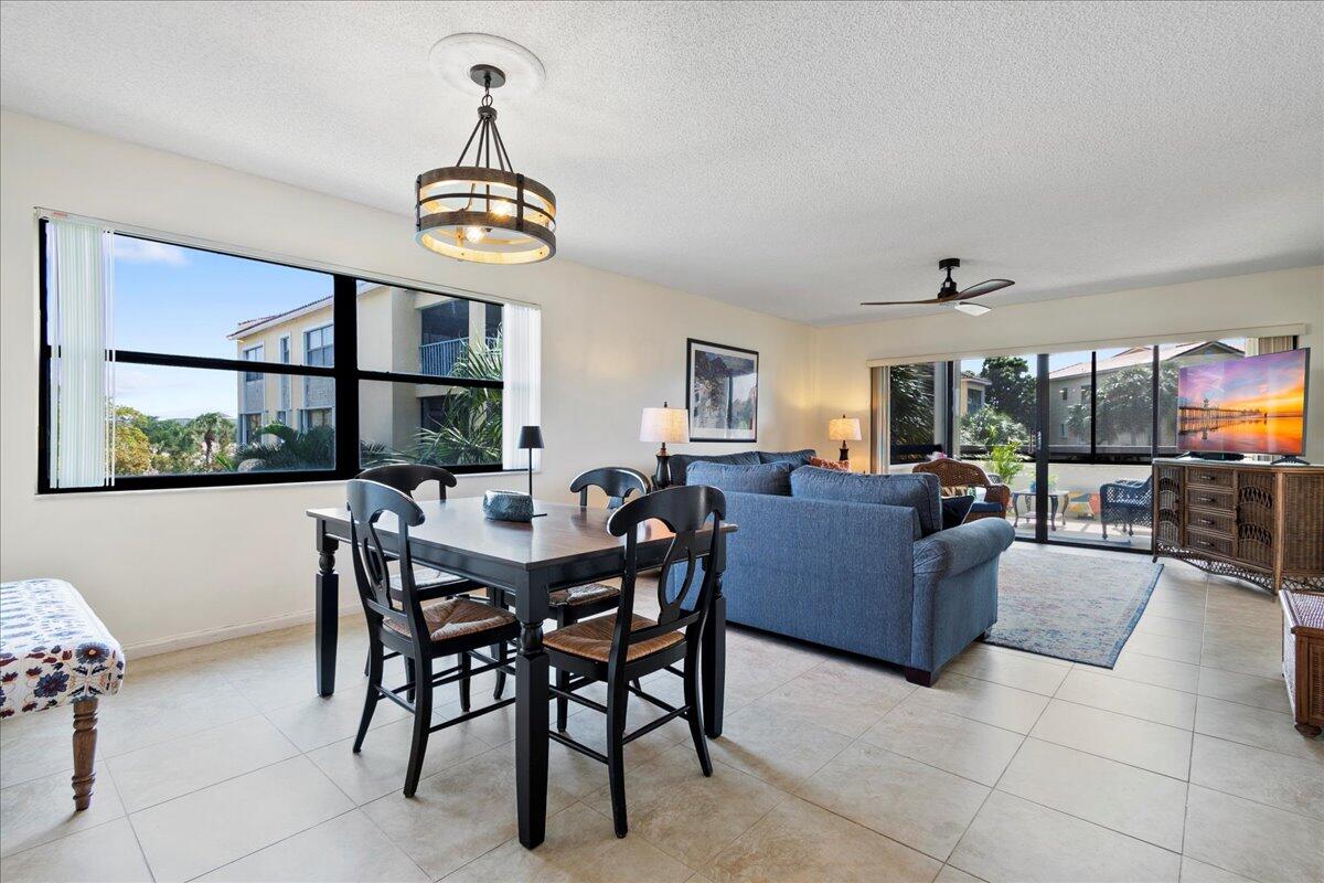 700 Uno Lago Drive 305