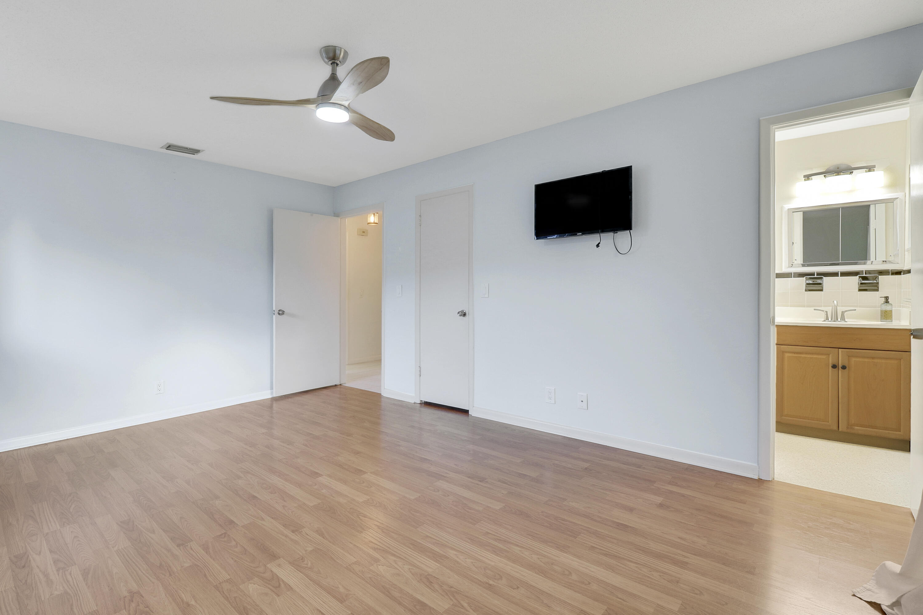 366 Maple Avenue