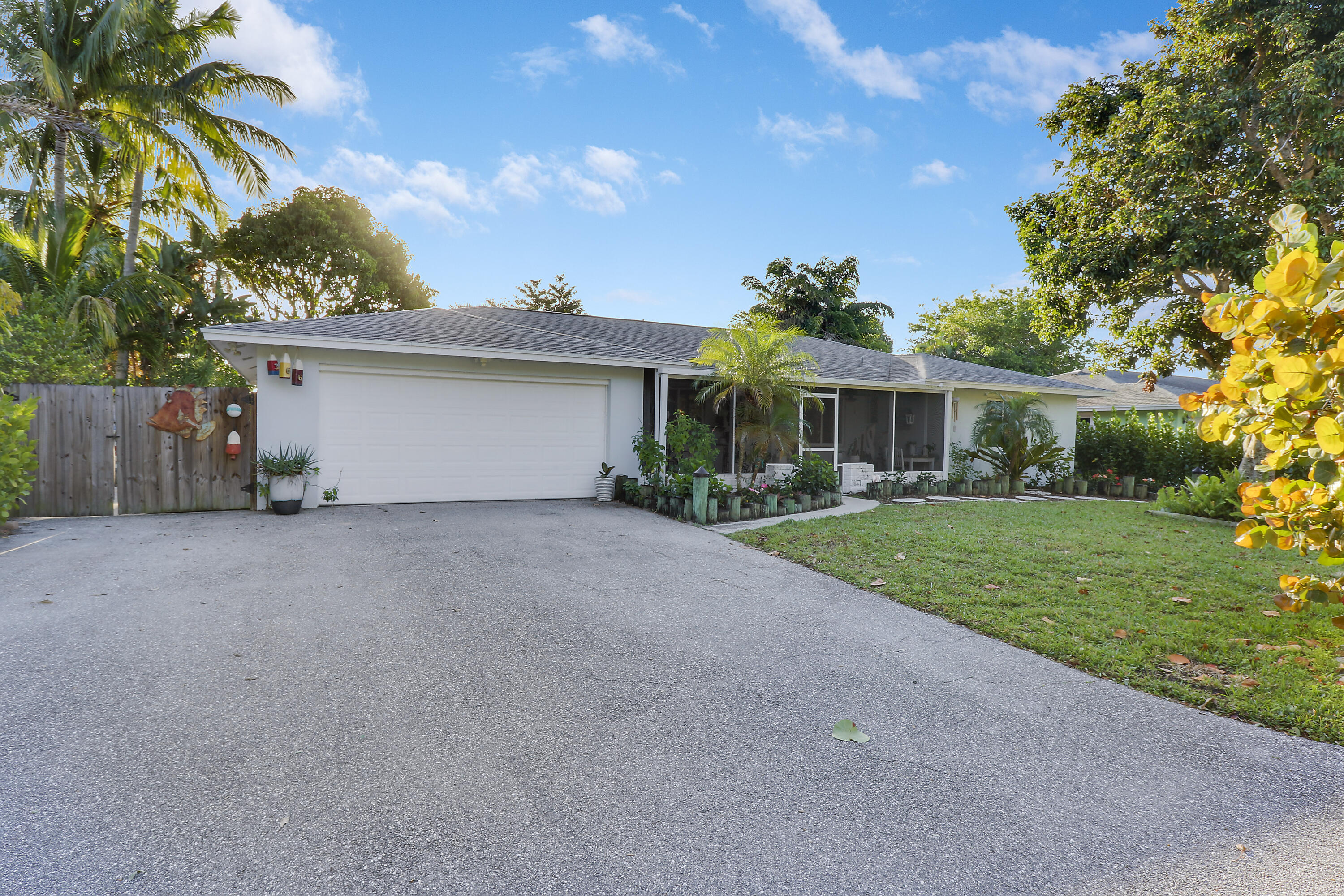 366 Maple Avenue