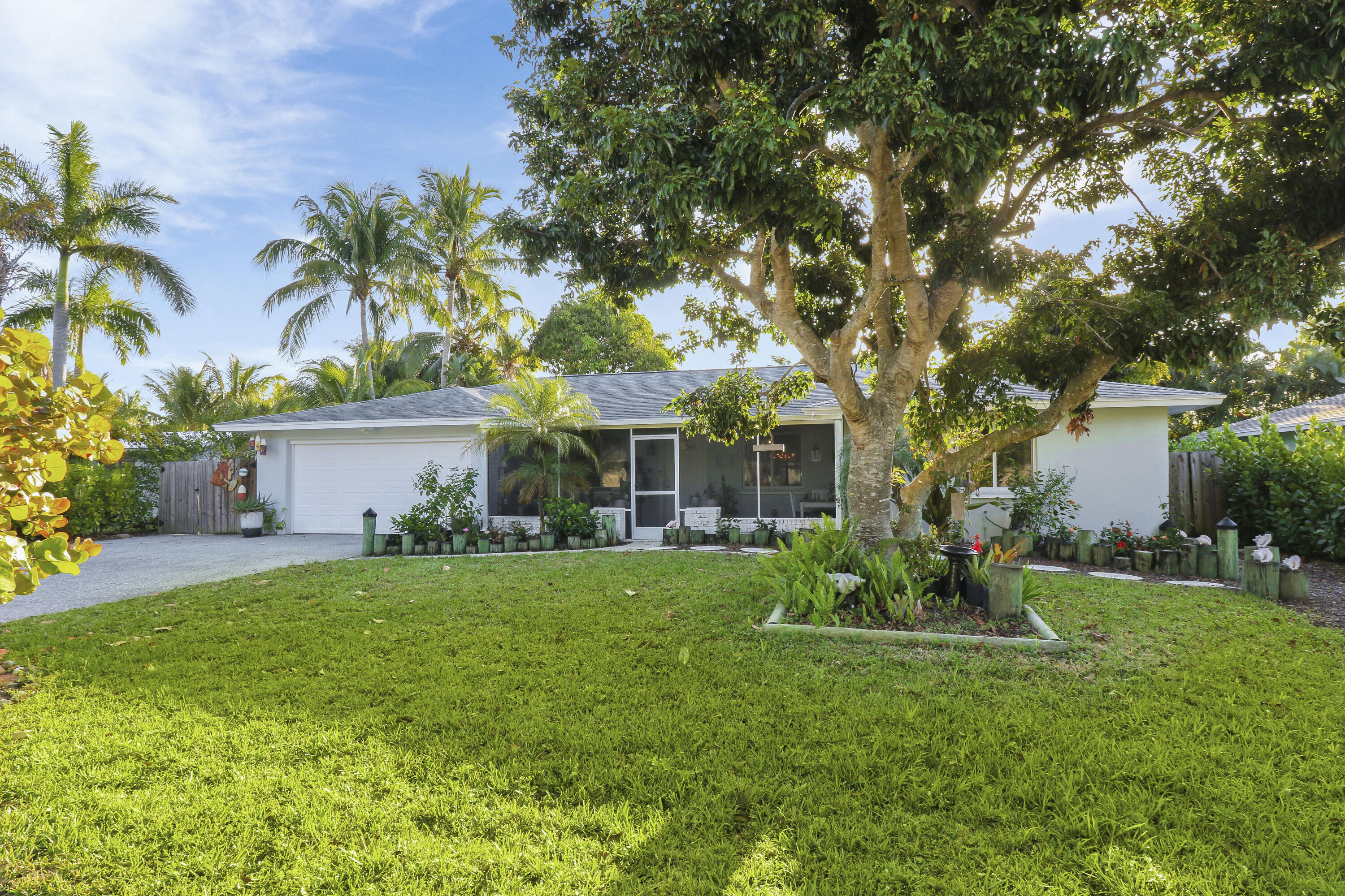 366 Maple Avenue