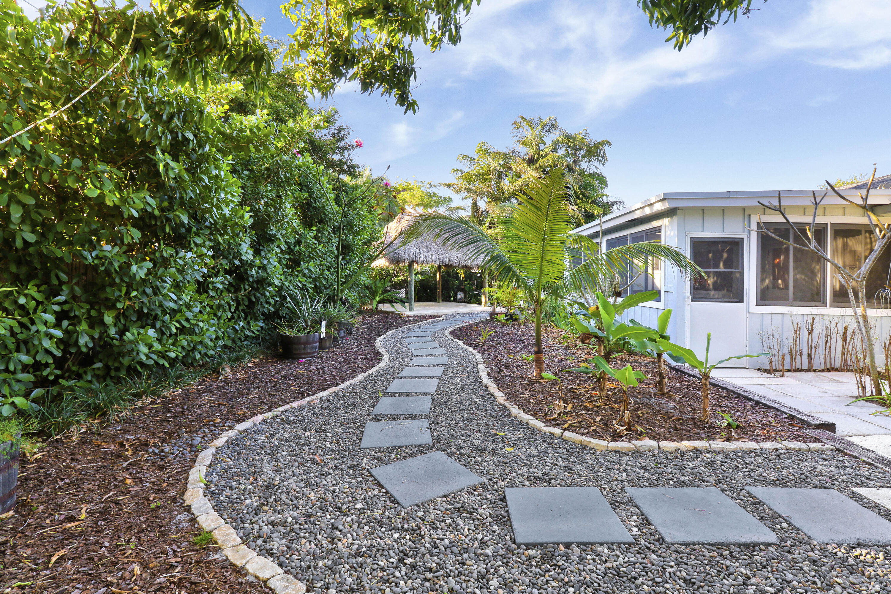 366 Maple Avenue