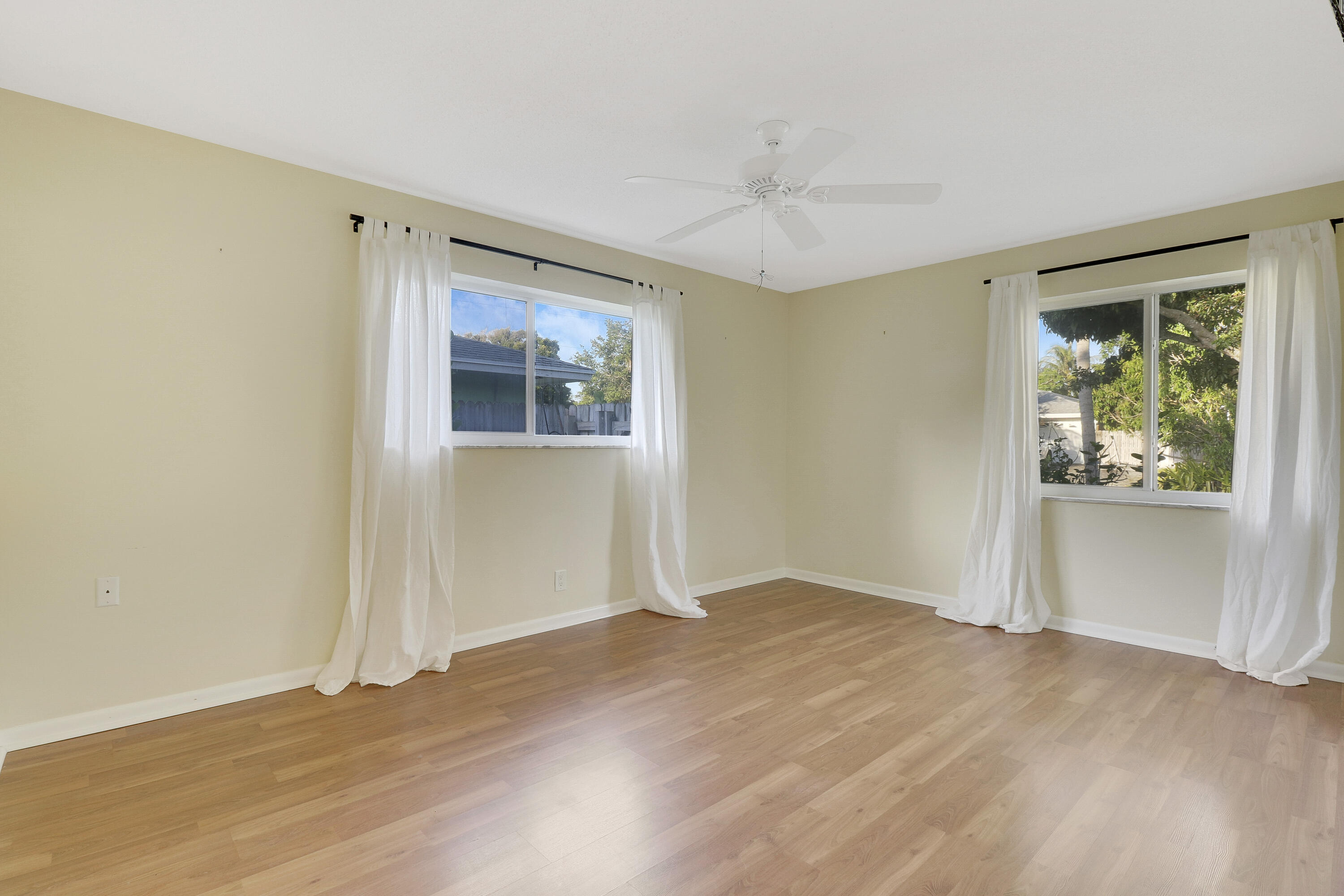 366 Maple Avenue