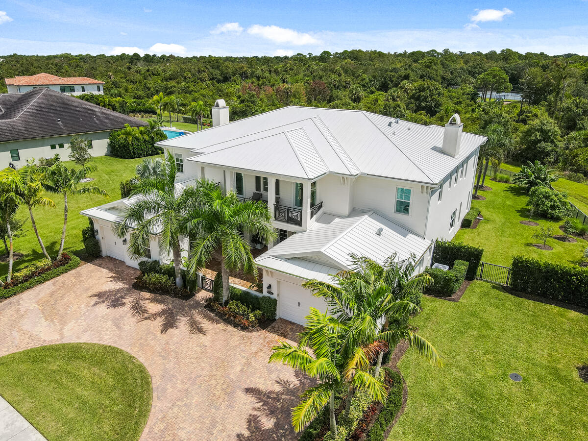 8184 SE Old Plantation Circle